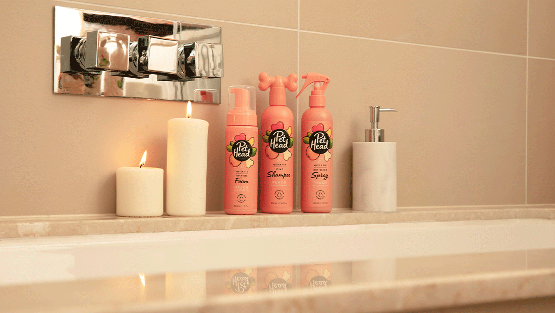 Quick Fix collection in bathroom setting with candles test flex-model